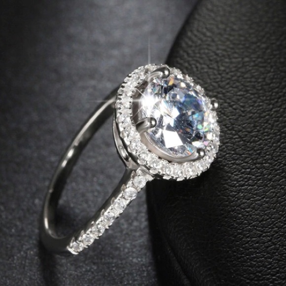 1.4 ct CZ Round Engagement Wedding Band Ring NEW!! - Picture 3 of 6